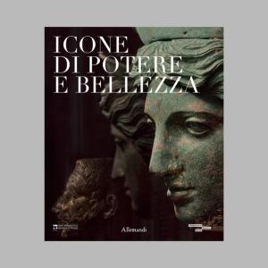Icone di potere e bellezza. Ediz. italiana e inglese